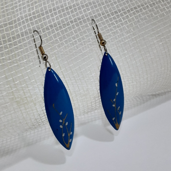 Blue Hand Painted Dangle Earrings 2" Long Gold Tone Hook Cottagecore - Picture 5 of 6